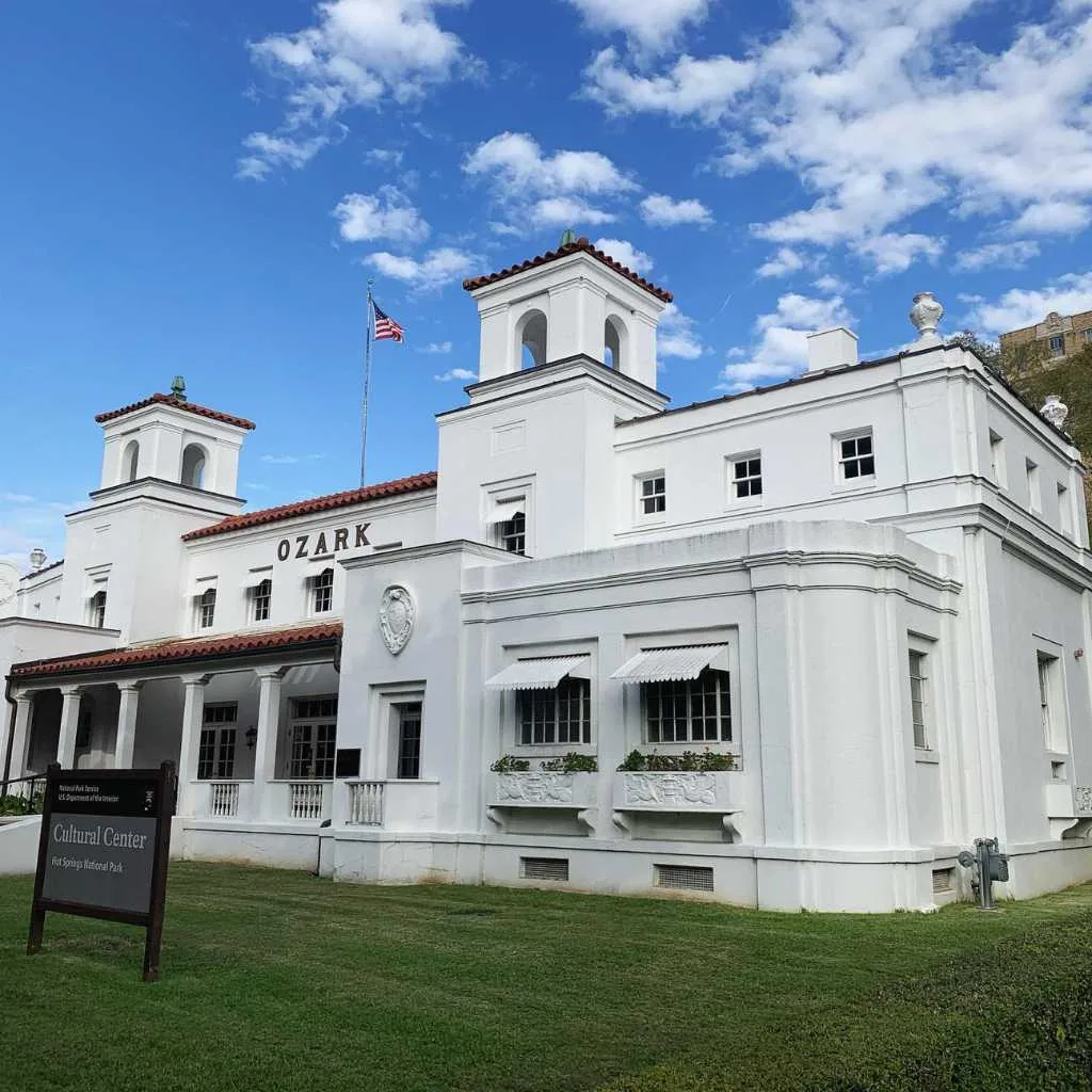 What to Do in Hot Springs, Arkansas: Ultimate Guide 2026 2 What to Do in Hot Springs Soak at the Historic Bathhouses on Bathhouse Row