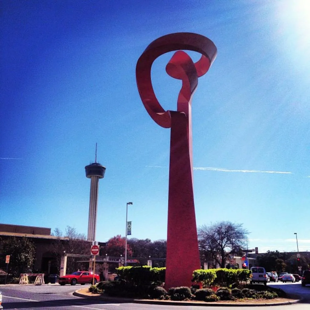 What to Do in Hot Springs, Arkansas: Ultimate Guide 2026 3 Walk the Grand Promenade